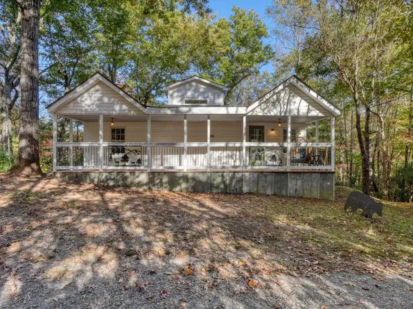 78 Hall Creek Rd, Hiawassee, GA 30546