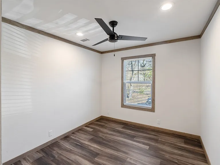 9603 County Road 2404 — Photo 10