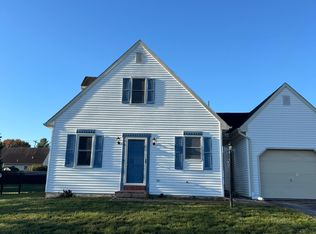 536 Bracken Dr, Chambersburg, PA 17201
