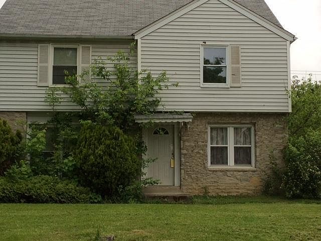 1st image of 143 Midcliff Dr