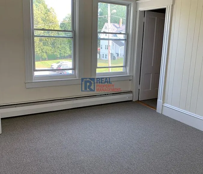 24 Tracy St #2 — Photo 2