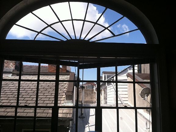 3rd image of 734 Orleans Ave APT A