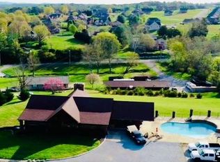 2443 Cherokee Dr, Morristown, TN 37814