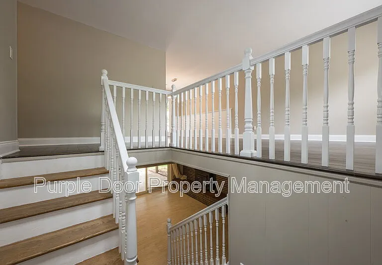 2369 Brenda Dr SE — Photo 7