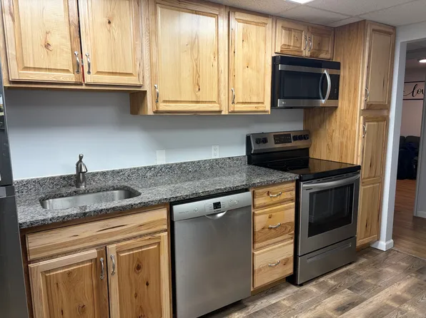 3490 S Park Meadows St, Salt Lake City, UT 84106