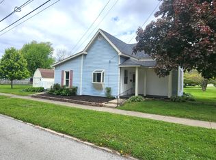 900 N 16th St, Elwood, IN 46036