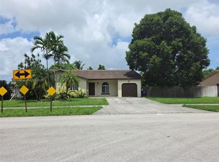 22037 SW 129th Ave, Miami, FL 33170