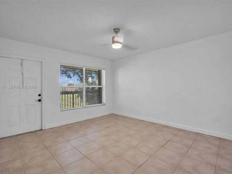10015 NW 4th St #203 — Photo 11