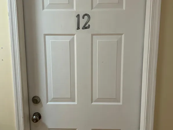 210 Parker Heights Rd APT 12, Waynesboro, VA 22980