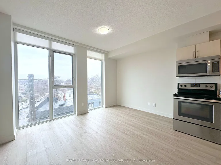 763 Woodbine Ave #404 — Photo 6