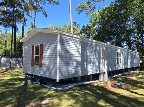 112 Joseph Dr, Raeford, NC 28376