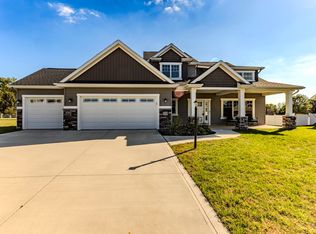 394 Carrara Cv, Fort Wayne, IN 46845