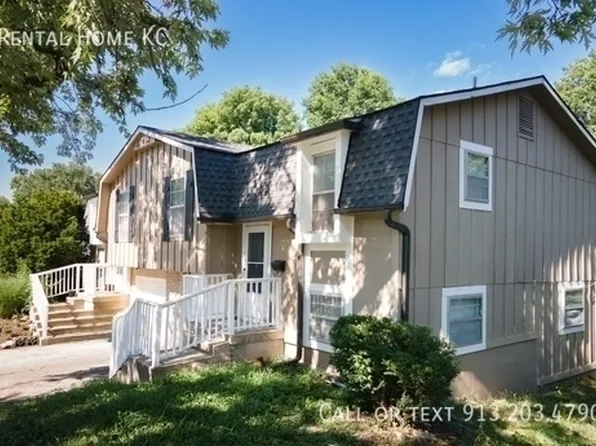 9311 Switzer Rd, Overland Park, KS 66212