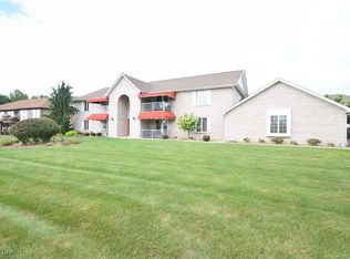 942 Pearson Cir UNIT 3, Boardman, OH 44512