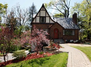 14 Dickel Rd, Scarsdale, NY 10583