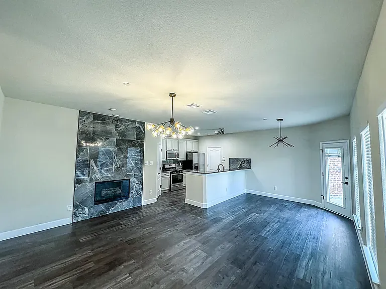 6712 Pistoia Dr — Photo 6