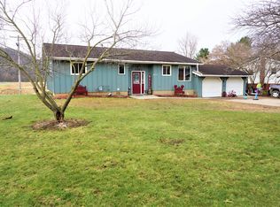 1007 W Winter Ave, Elmwood, WI 54740