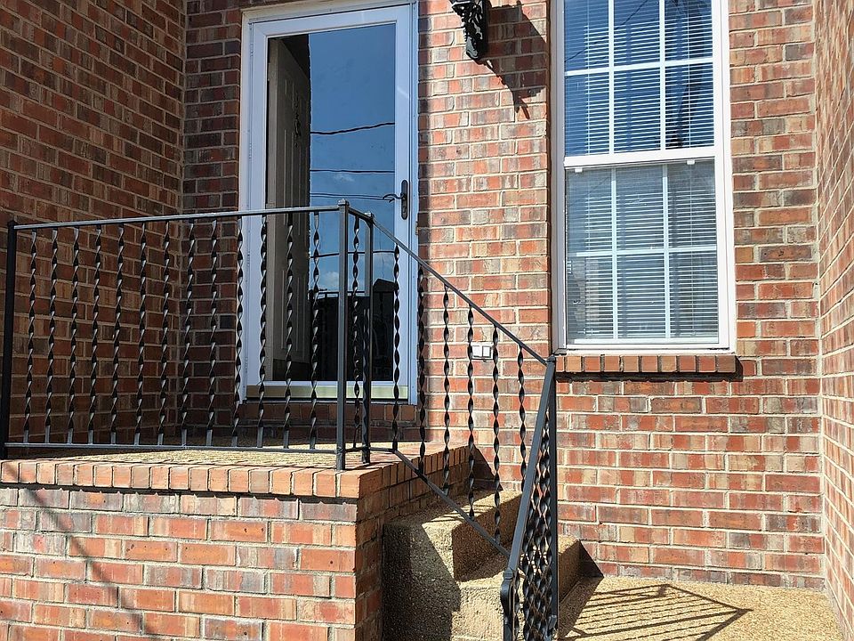 2nd image of 105 Lea Ave