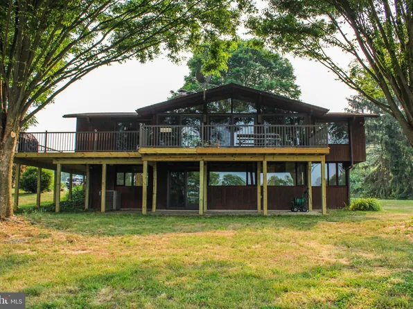 85 Greenhaven Dr, Elkton, MD 21921