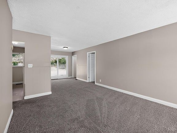 5th image of 8745 Daly Rd
