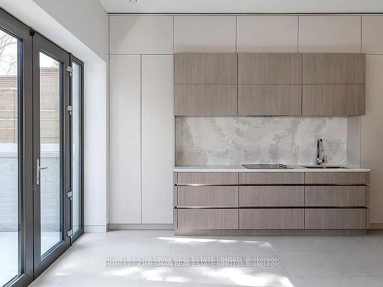 21 Farrell Ave — Photo 34