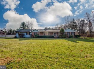 730 Texter Mountain Rd, Robesonia, PA 19551