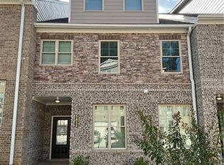 5815 Wandering Grove Trl, Suwanee, GA 30024