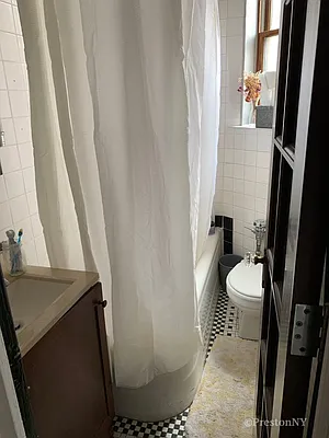 Rented by JM Preston Properties LLC | media 27