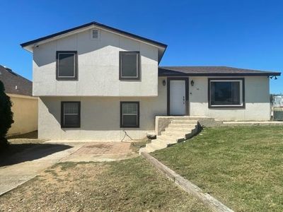 109 Century Blvd, Laredo, TX, 78046