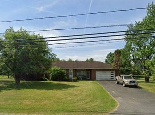 18 Haswell Rd, Watervliet, NY 12189