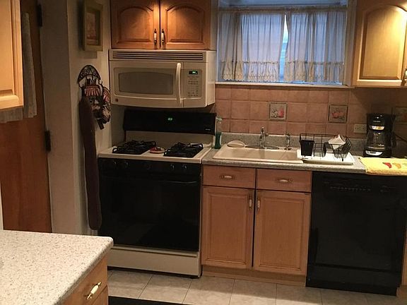 2nd image of 1432 30th Ave