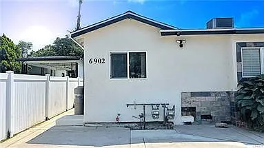 6902 Oso Ave — Photo 6