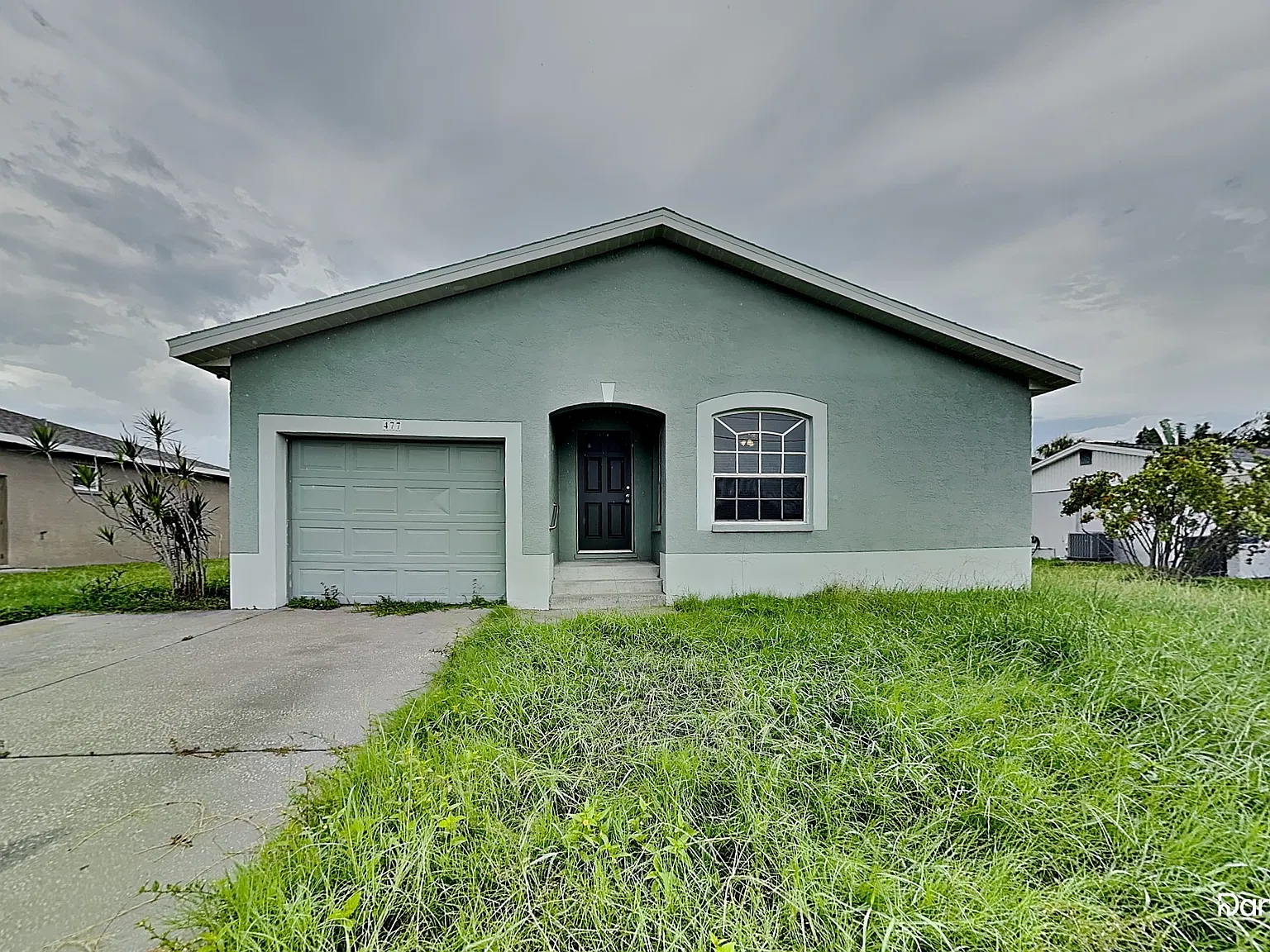 3 bed, 2.0 bath, 1492 sqft, $2,360 — Photo 1