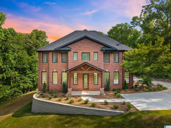 135 Toe River Ln, Cropwell, AL 35054