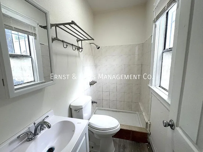 847 Cerritos Ave #9 — Photo 13