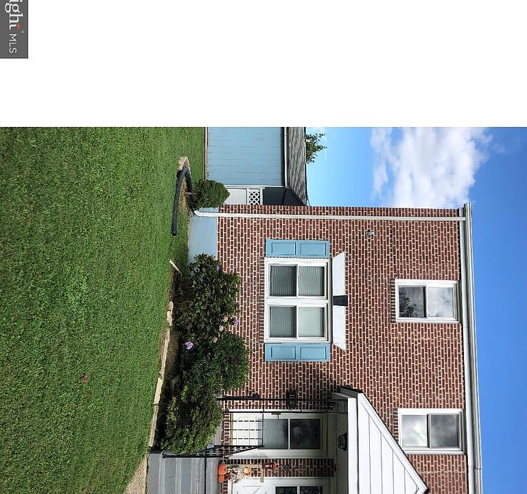 1st image of 122 Filbert Ave