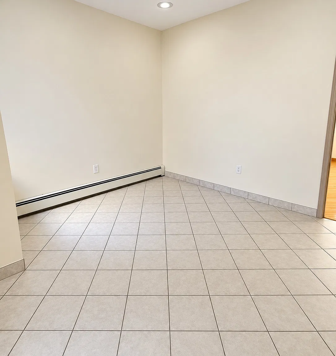 58 Pulaski Street / 13 Heller Parkway LLC - 2nd Floor Right — Photo 2