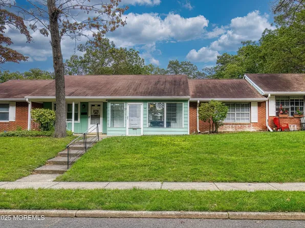 67D Dorchester Drive #D, Lakewood, NJ 08701