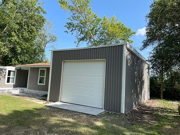 3rd image of 2341 Reid Blvd
