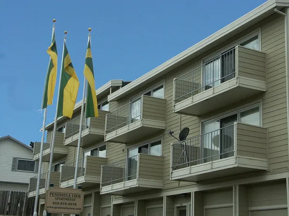 Peninsula View Apartments, 572 King Dr #0, Daly City, CA 94015