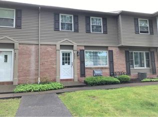 4233 New Rd #C, Austintown, OH 44515