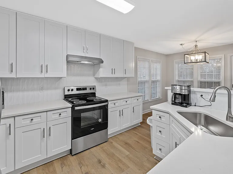8622 Carileph Ct — Photo 12