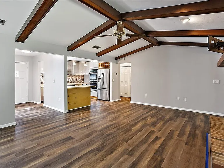 9655 SW 200th Ct — Photo 5
