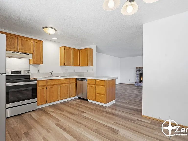 17403 NE 3rd St — Photo 9