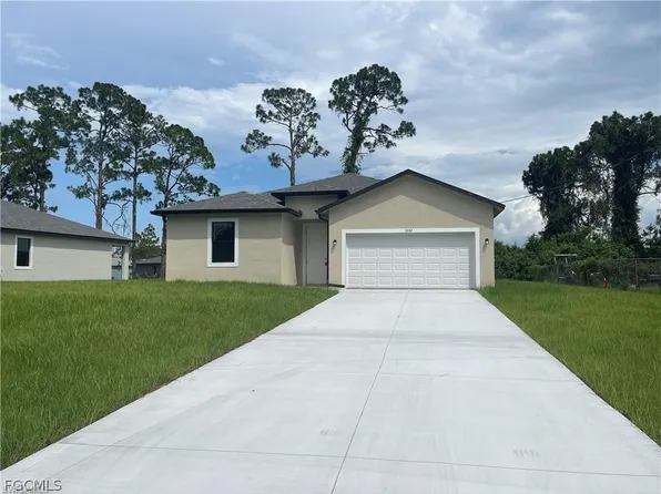 3032 W Briarwood Cir, Labelle, FL 33935