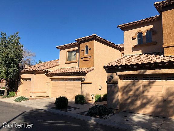 2nd image of 2600 E Springfield Pl #26-2428685