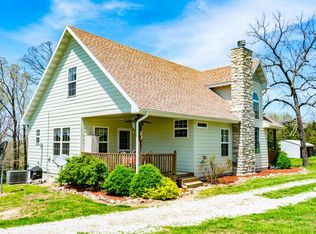 5523 S 129th Rd, Morrisville, MO 65710