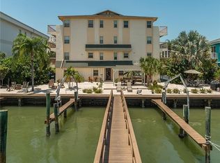 479 E Shore Dr APT 2, Clearwater, FL 33767