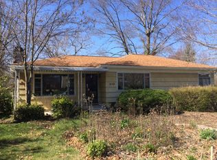 302 Crescent Rd, Beckley, WV 25801