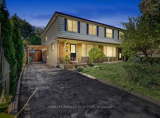2447 Barcella Cres, Mississauga, ON L5K 1E4